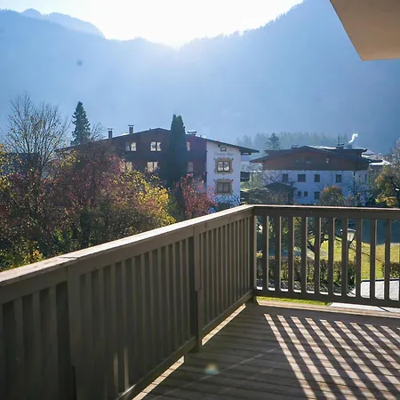 بيت للعطل Alpengondel - Balcony & Mountain View كرامساش